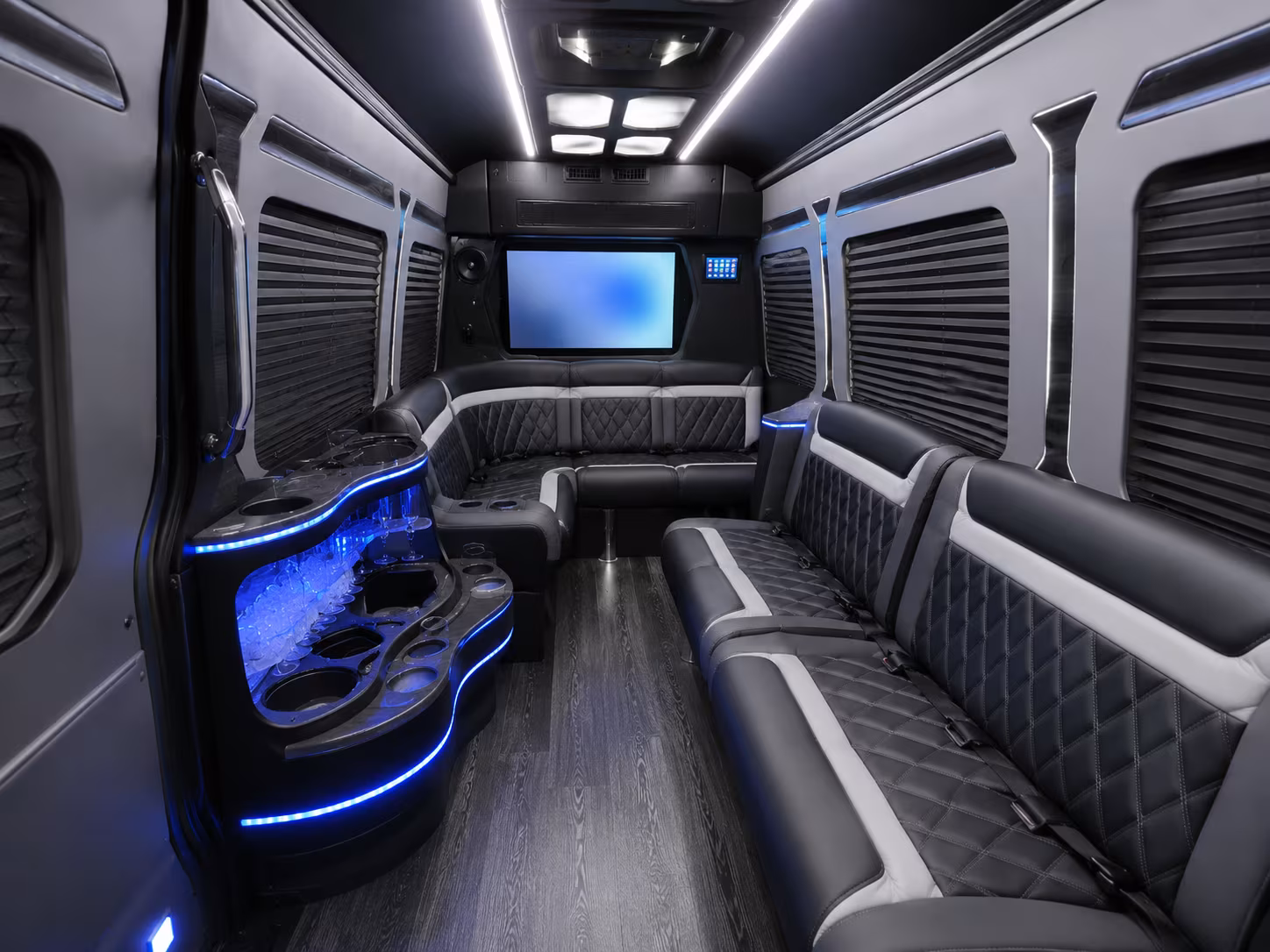 arrange transportation for your next corporate event 4