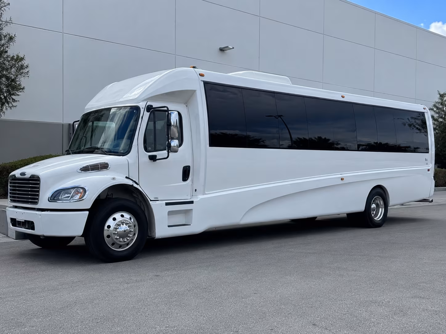 brewery and winery tour buses around colorado springs