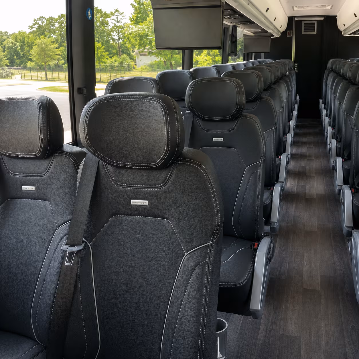 charter buses to broadmoor world arena shows in colorado springs