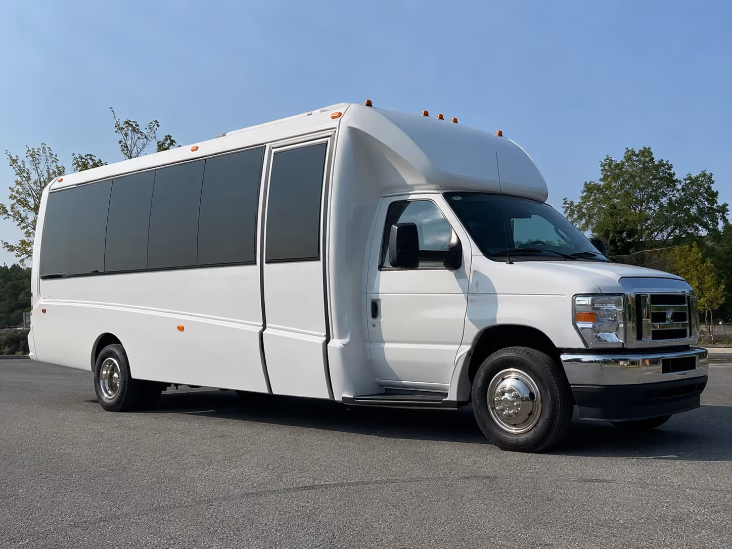 party buses for colorado springs bachelorette and bachelor weekends